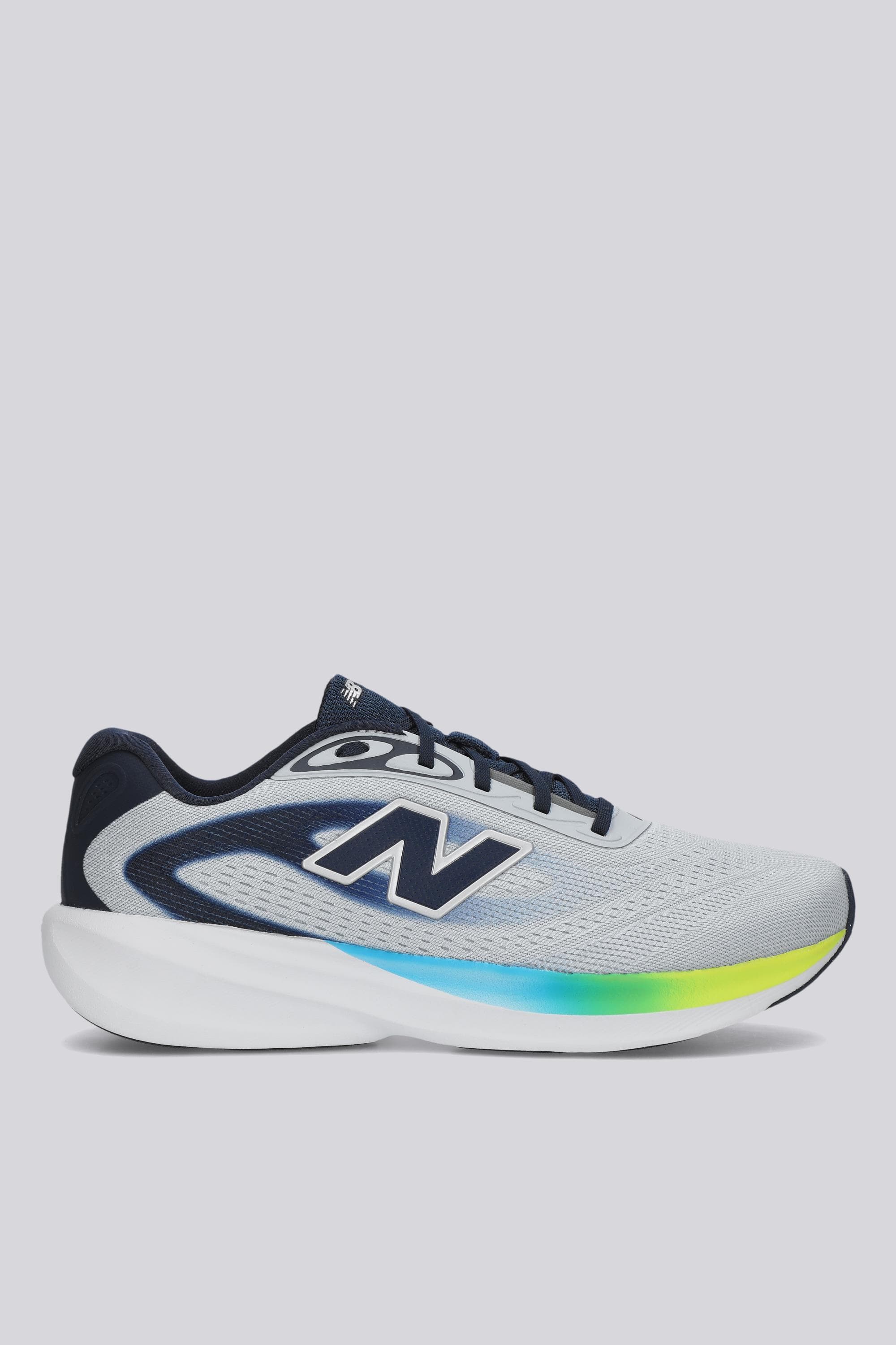 New Balance 680 V9