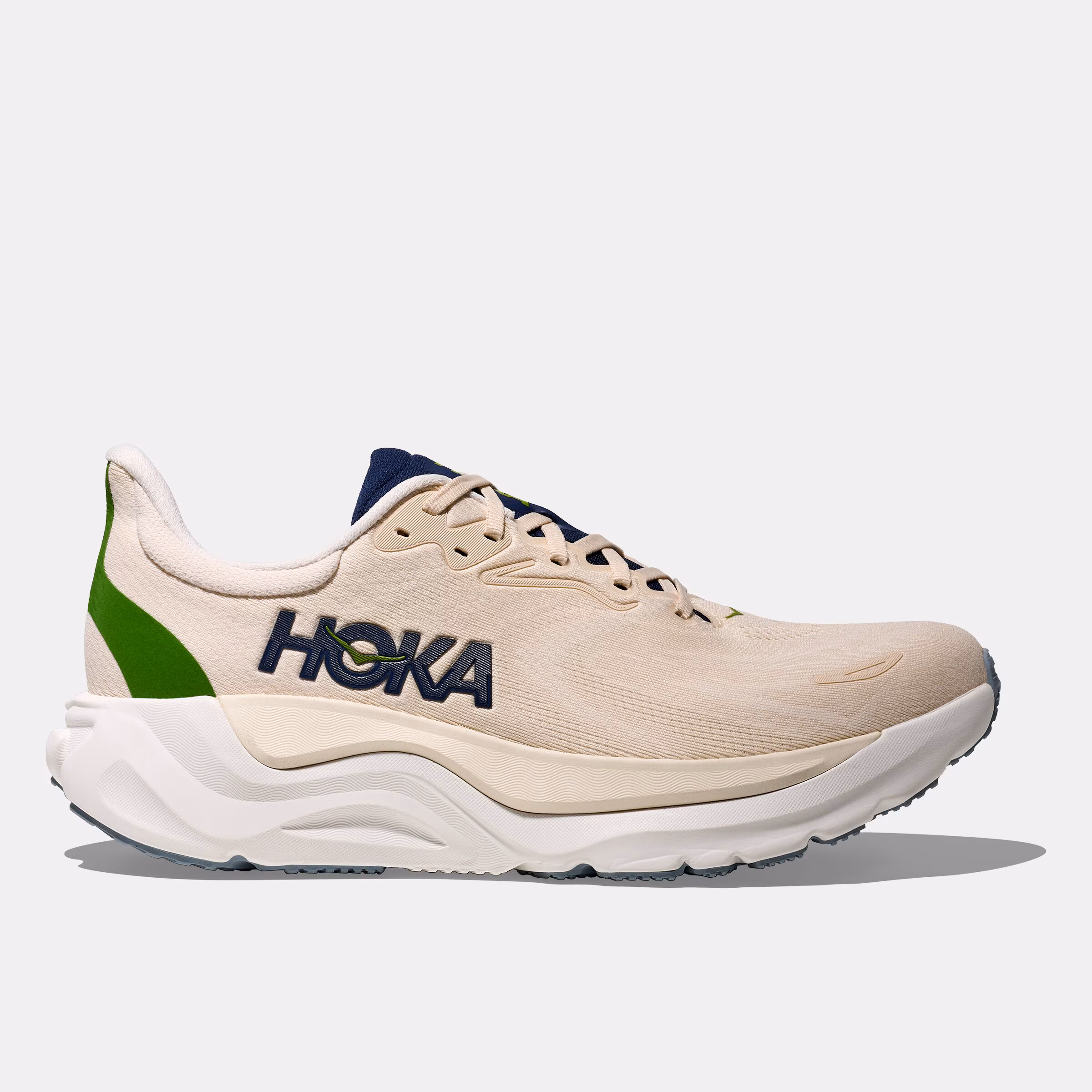 HOKA Arahi 8