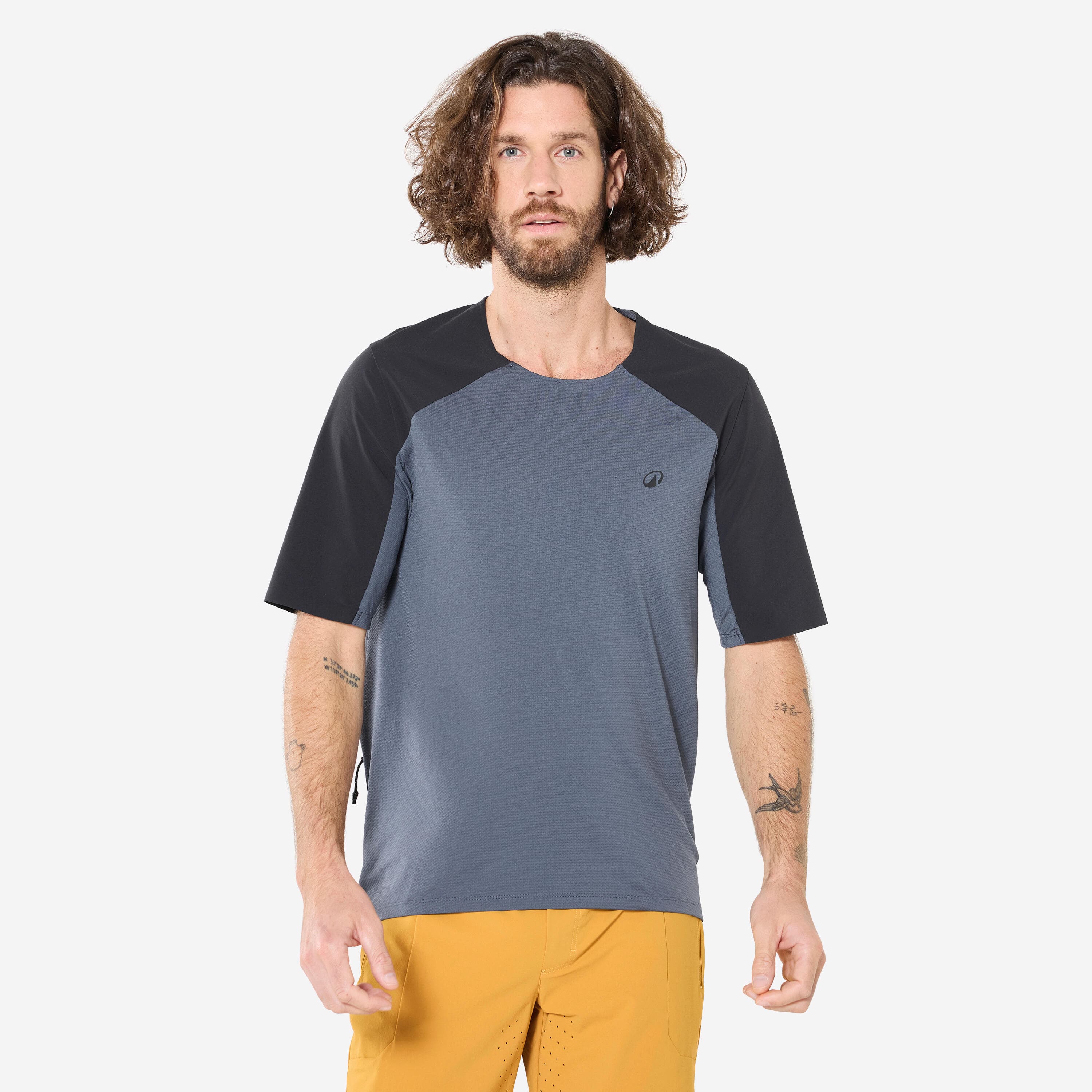 Maillot MTB 500 Hombre Gris-Negro Cargo Manga Corta Transpirable