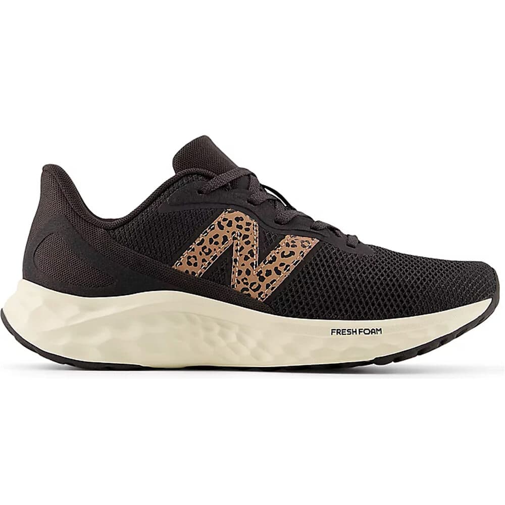 New Balance w freshfoam arishi v4 — zapatillas de running para mujer