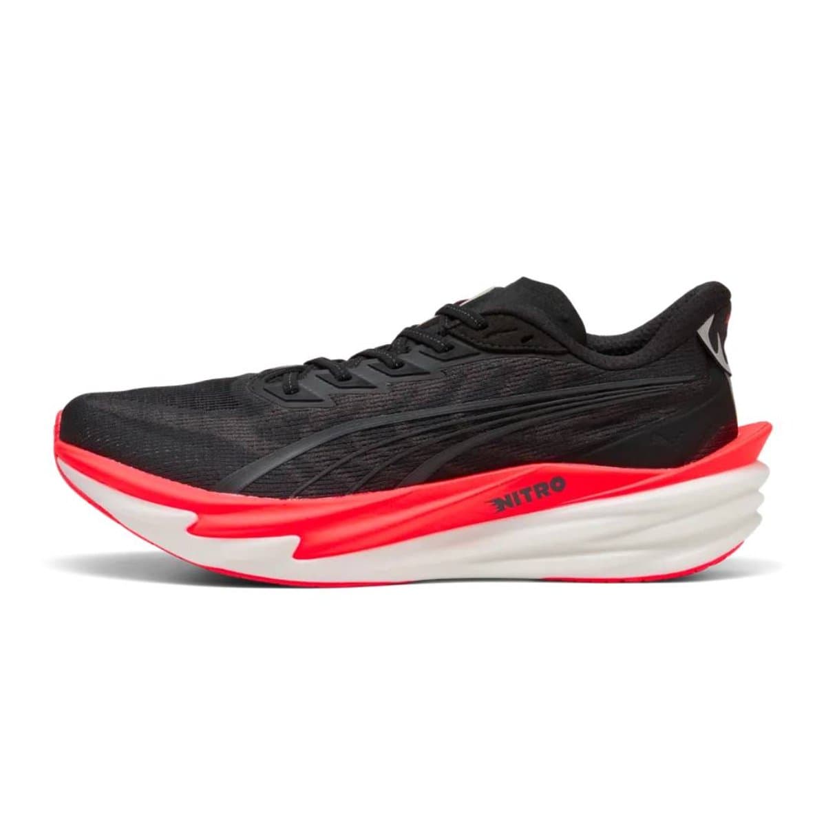Zapatillas Puma Deviate NITRO 4 Negro Rojo AW26, Talla 42 - EUR