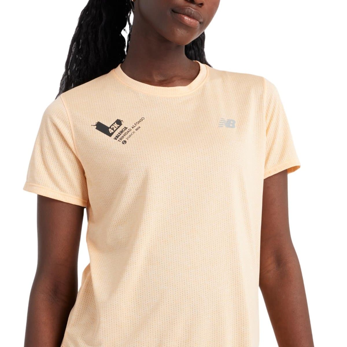 Camiseta New Balance Athletics Maratón Valencia Manga Corta Naranja Mujer, Talla M